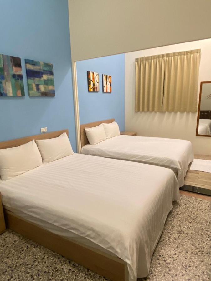 Freedom B&B Tainan Exterior photo