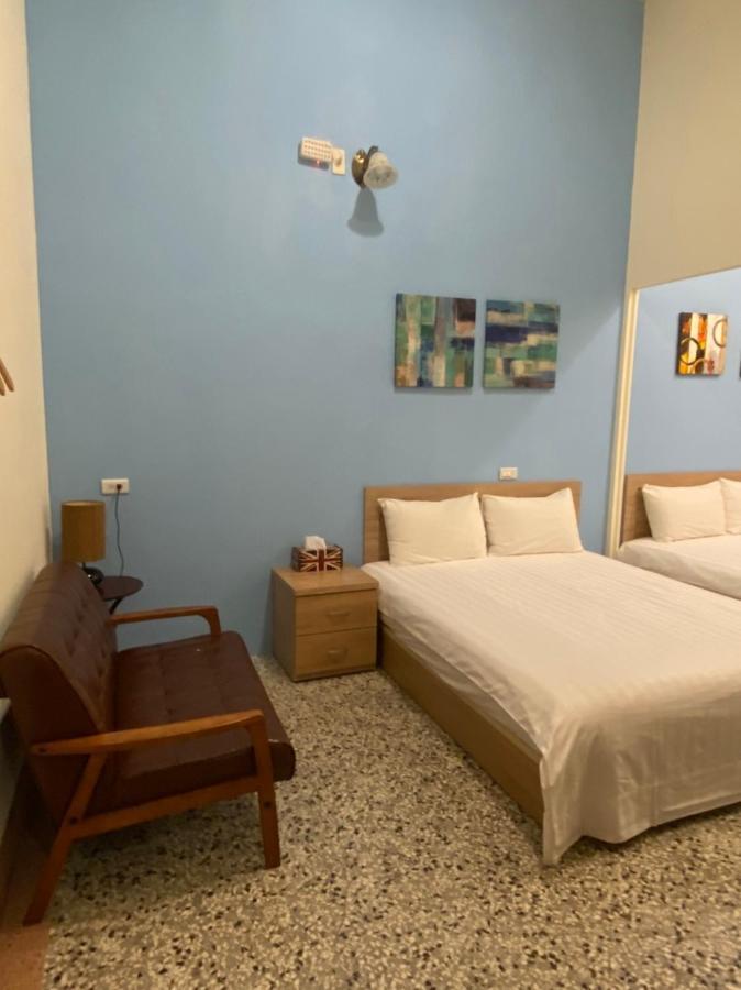 Freedom B&B Tainan Exterior photo